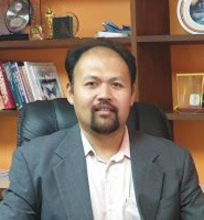 Professor Dr. Farzad Ismail
